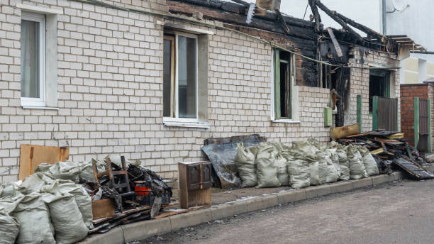 24/7 Emergency Smoke Damage Removal experts in Lake Arrowhead, ME